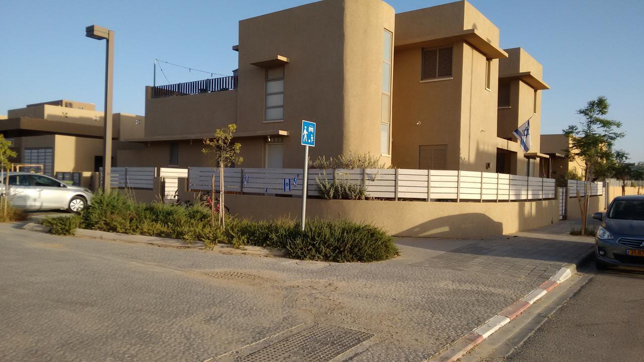 Shoshanat Hamidbar Midreshet Ben Gurion Exterior photo